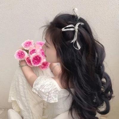 他不是我